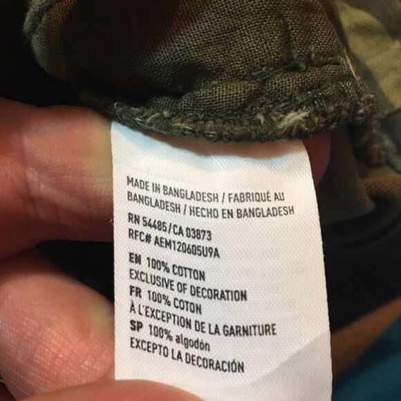 American Eagle Jean Jacket Womens Small Camo Denim Heart Embroidered Cincinnati - Picture 9 of 16